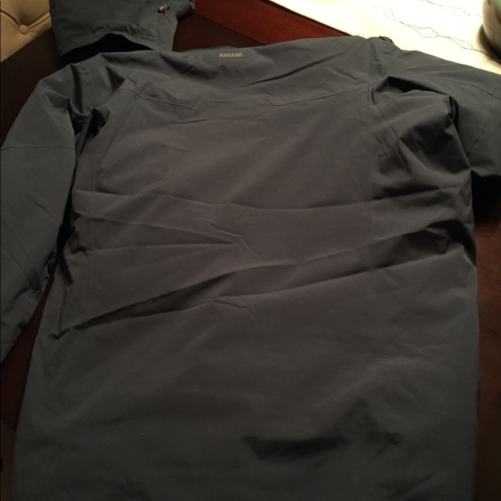 Men’s Medium Insulated Jacket - Dark Teal - Picture 4 of 5